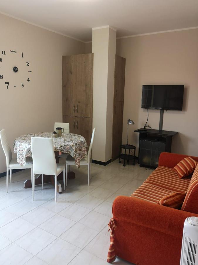 La Regina Di Coppe Apartman Licata Kültér fotó