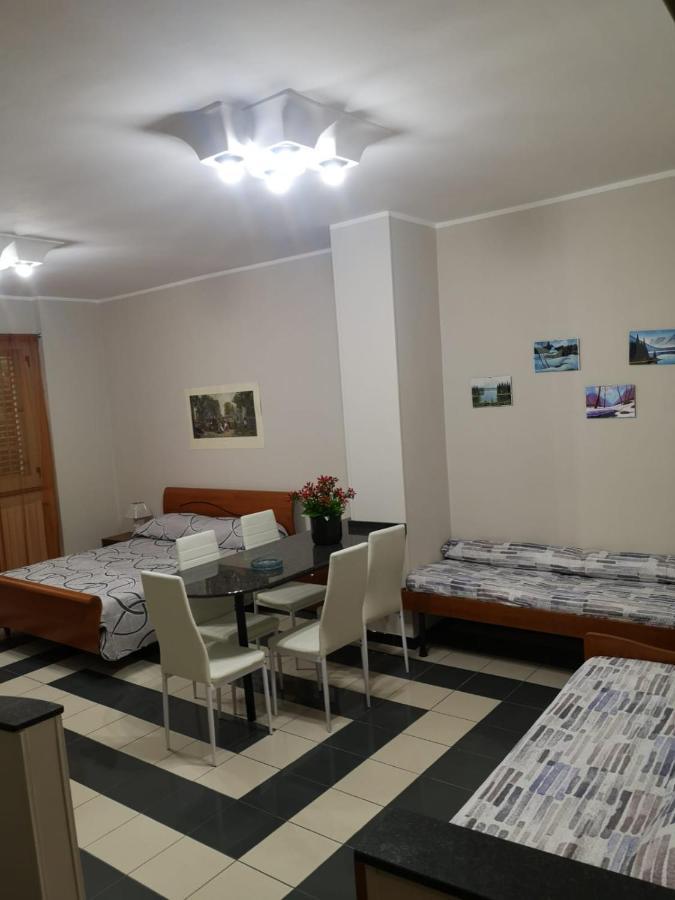 La Regina Di Coppe Apartman Licata Kültér fotó