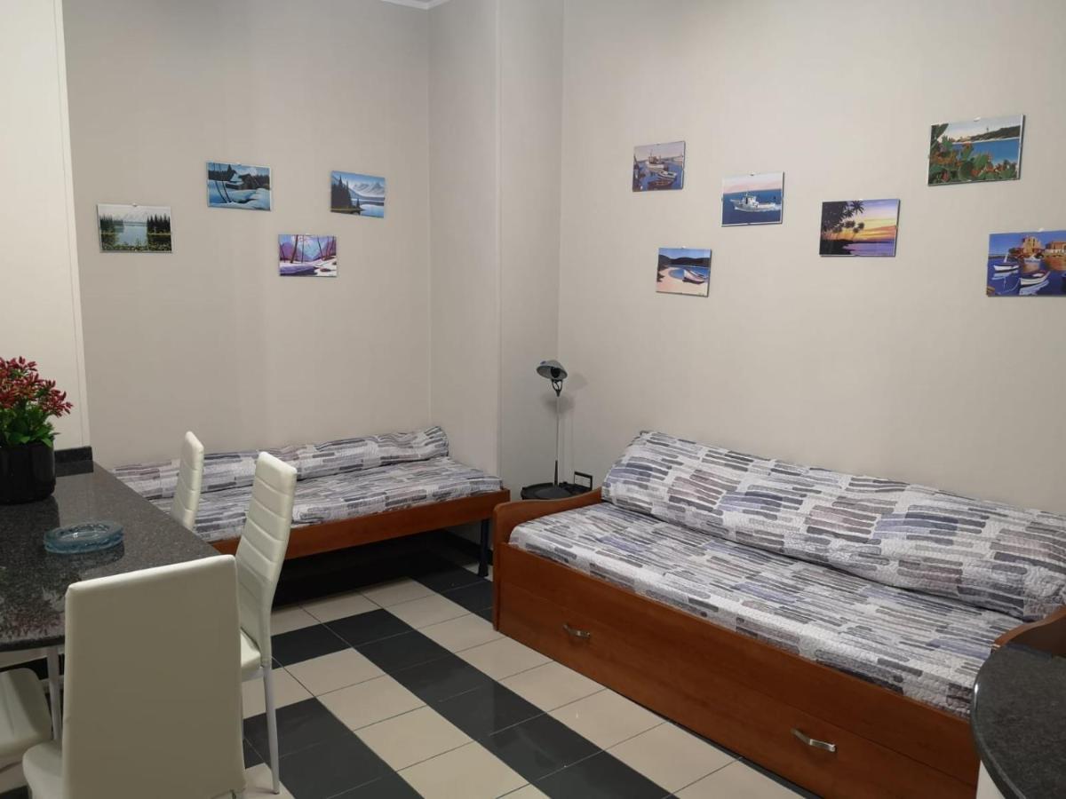 La Regina Di Coppe Apartman Licata Kültér fotó